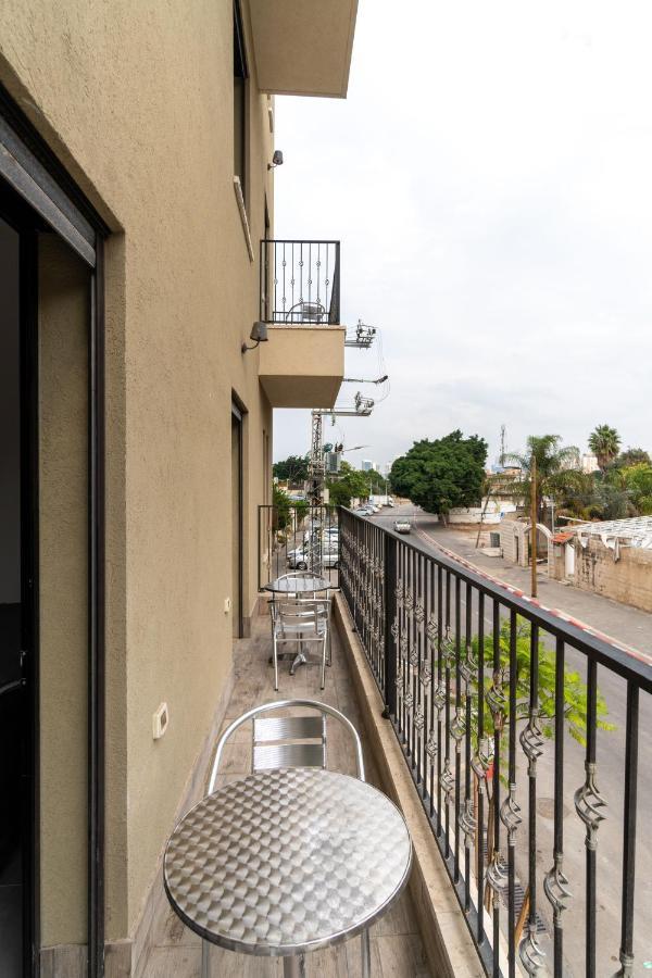 Aparthotel Nahal Oz 33 Bat Yam Exterior foto